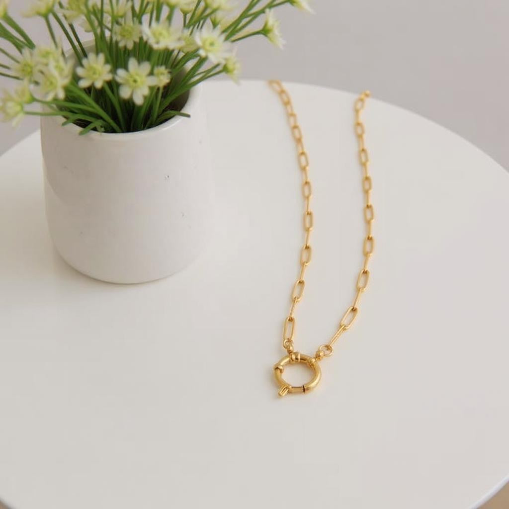 Lila Necklace